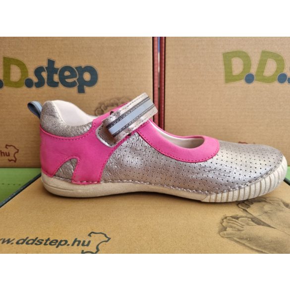 D.D. Step lány bőr szandálcipő 31,35,36-s méretben