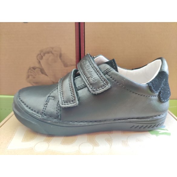 D.D. Step lány bőr cipő 25-s méretben